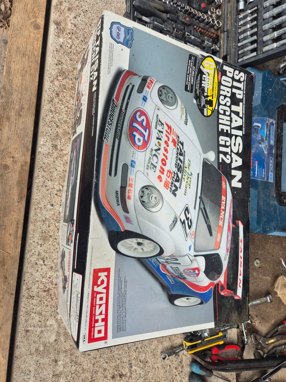KYOSHO STP TAISAN PORSCHE GT2 ボディセット京商 Got a few beauties in my cave… 😉 Kyosho SuperTen STP TAISAN