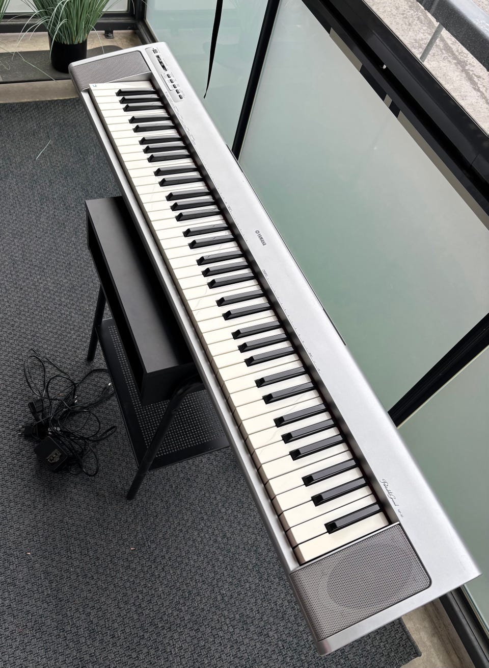 Yamaha Portable Grand NP-30 sähköpiano | Tori