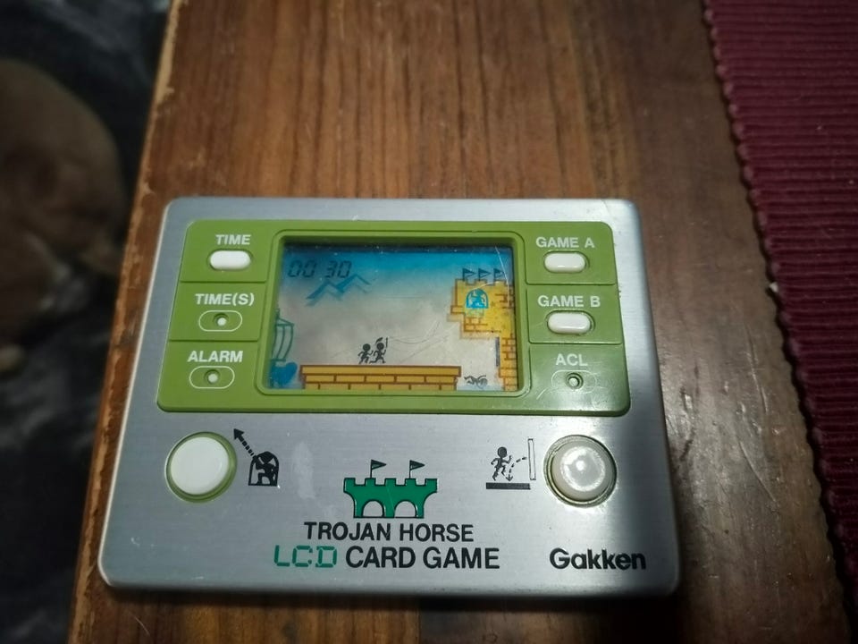 Gakken Trojan Horse LCD -käsikonsoli | Tori