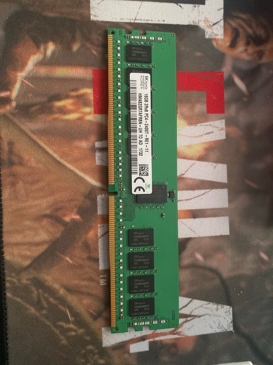 SK Hynix 16GB DDR4-2400 | Tori