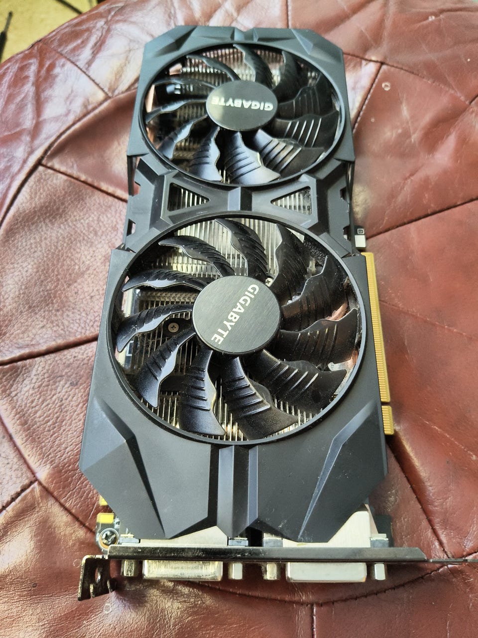 ASUS x99-a ja i7 5820k sekä näyttis ja virtis | Tori