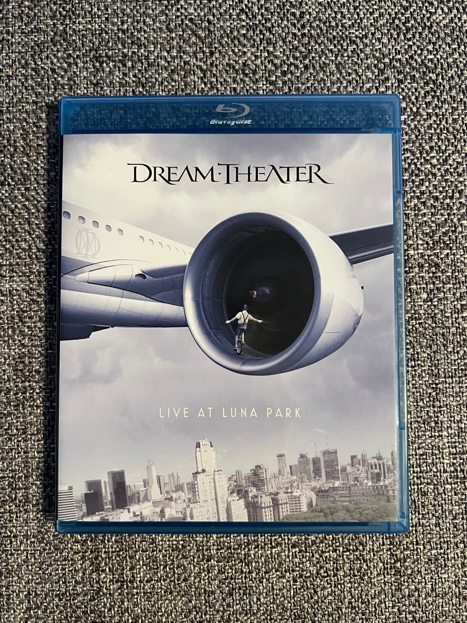 Dream Theater Live At Luna Park | Tori