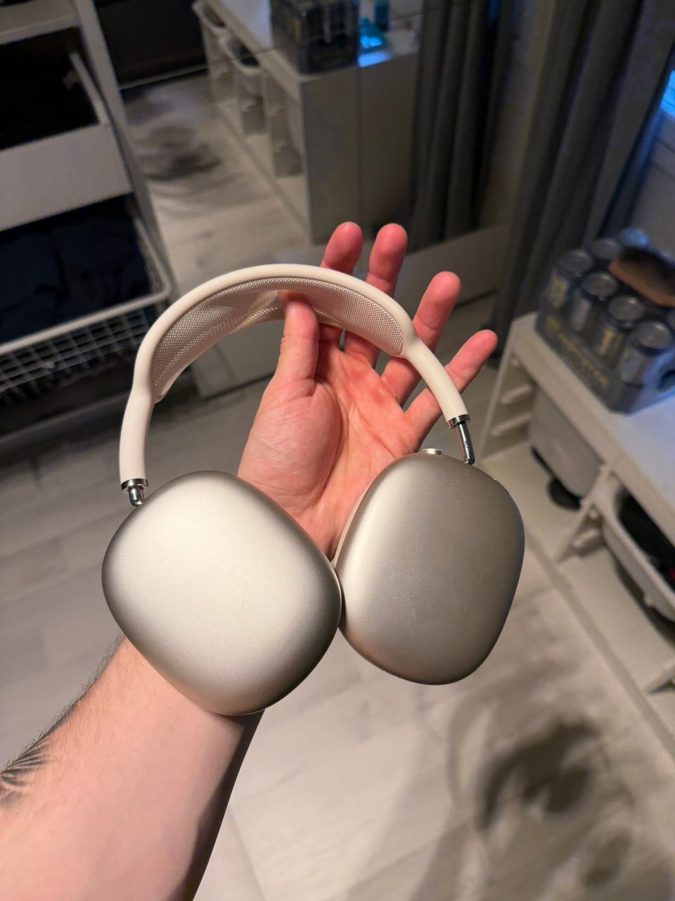 Apple AirPods Max USB C starlight | Tori