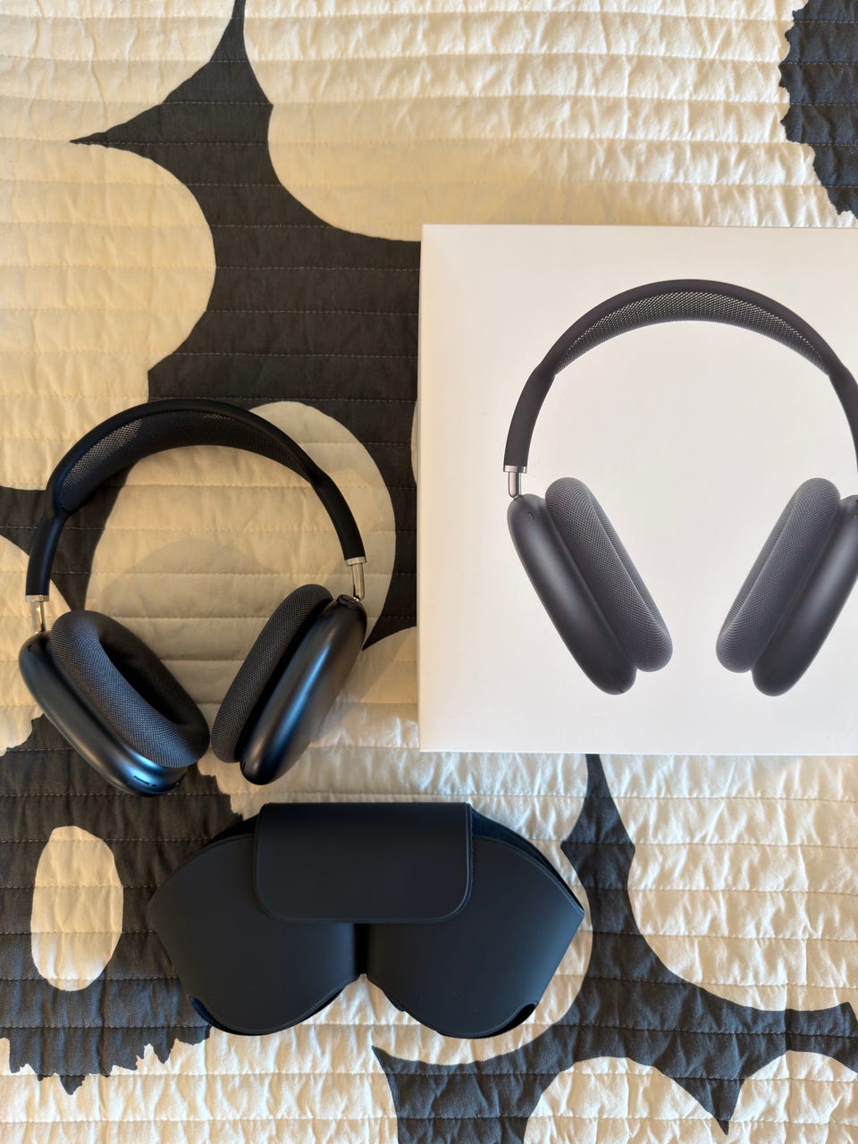Apple AirPods Max Midnight (USB-C) | Tori
