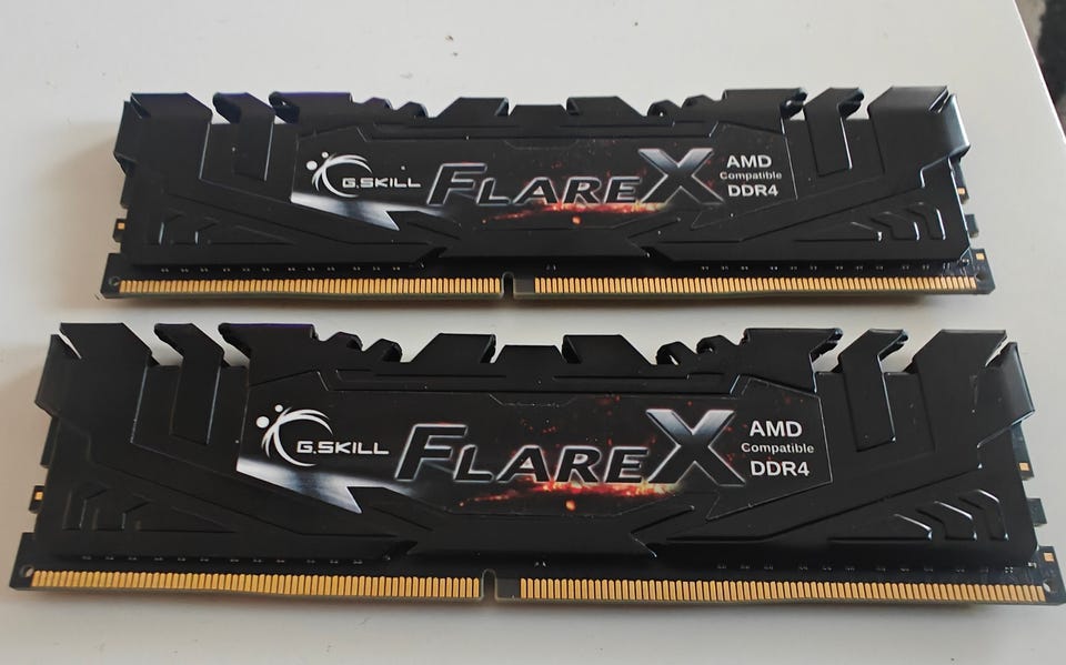 G.Skill Flare X DDR4 16GB (2x8GB) 3200MHz CL14 | Tori