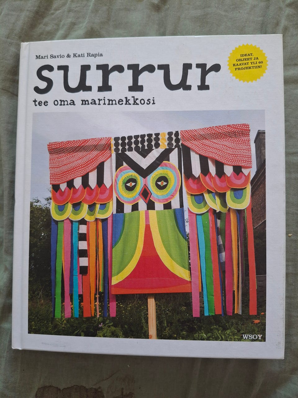 洋書 surrur tee oma marimekkosi Surrur tee oma Marimekkosi -kirja | Tori