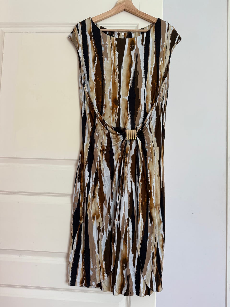 Escada, Escada mekko 40