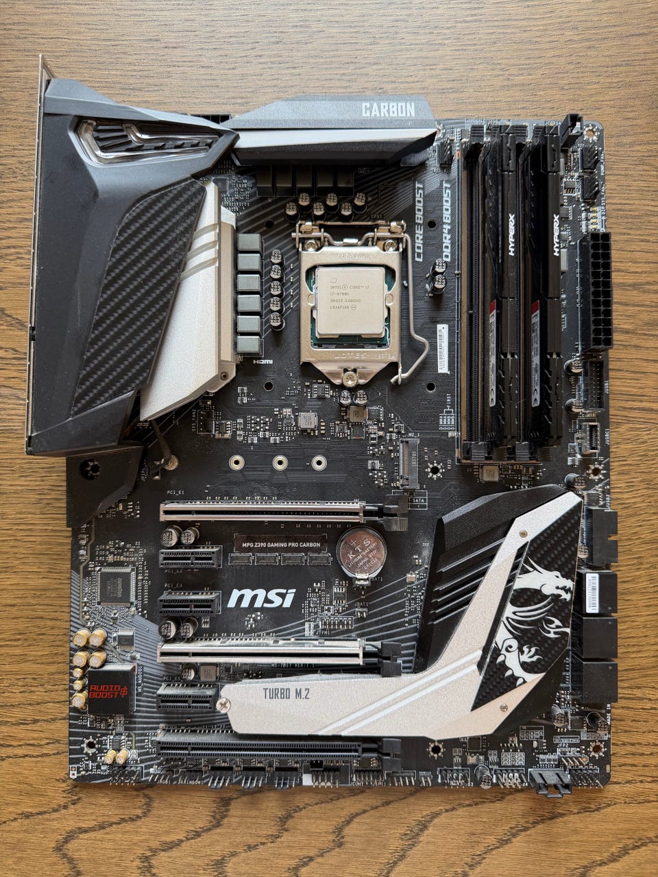 Intel i7-9700K + MSI MPG Z390 Gaming Pro Carbon + 16GB DDR4