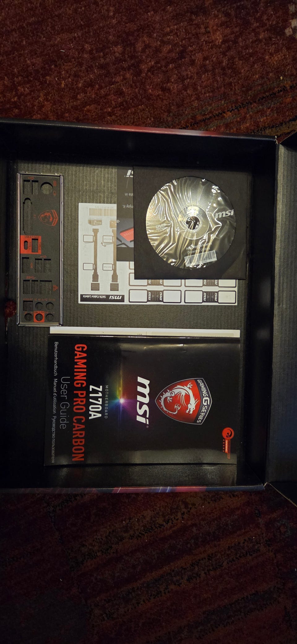 MSI Z170A Gaming Pro Carbon emolevy + Intel Core i5-6500