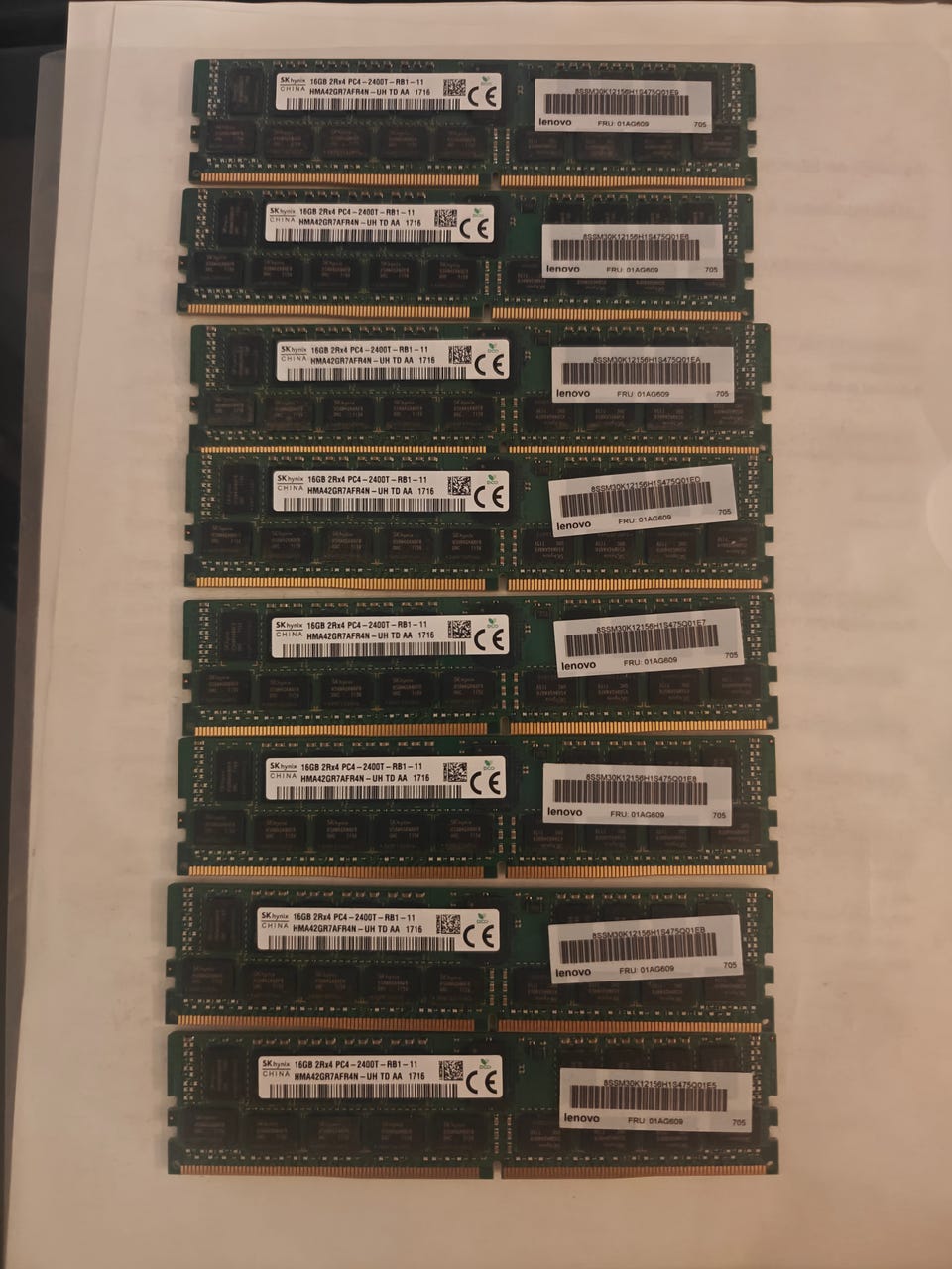 SK hynix 2Rx4 PC4 2400T 16gb ECC DDR4 | Tori