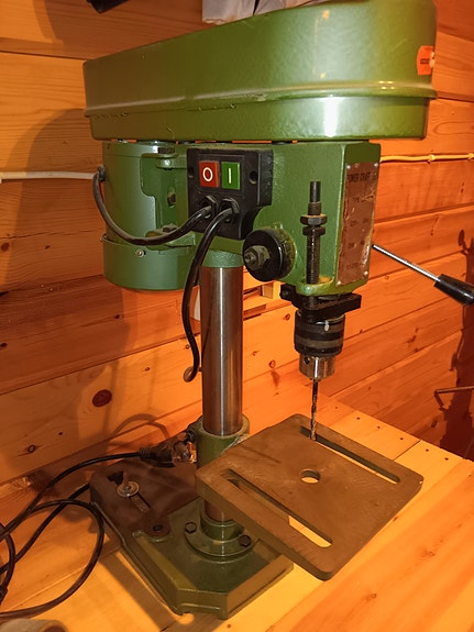 Pylväsporakone