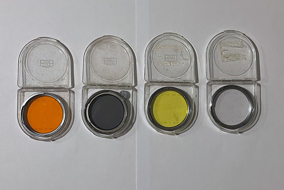 Zeiss Ikon Contarex suodatinsarja ja vastavalosuoja