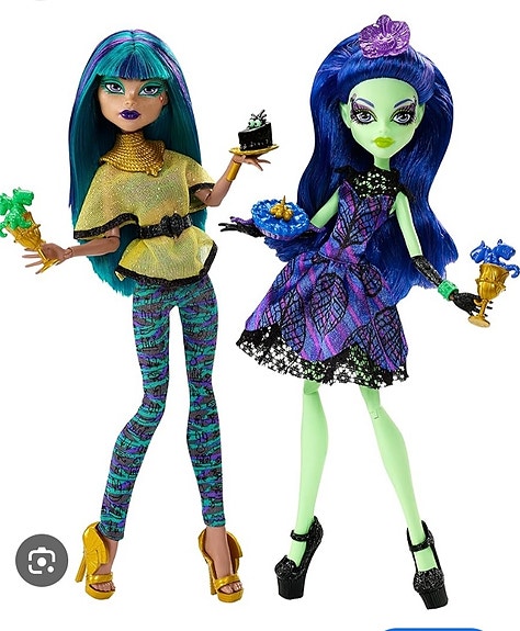 Monster high nukke tai nuket tai varusteet hakusessa