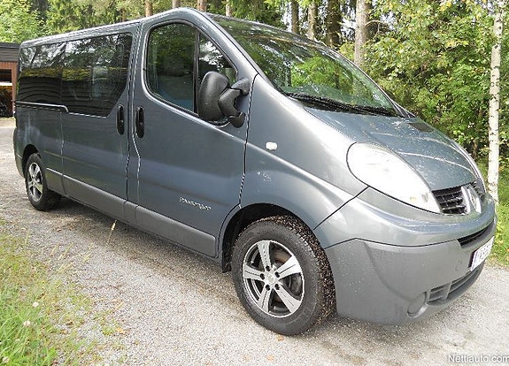 Vuokrataan Minibussi Renault Trafic