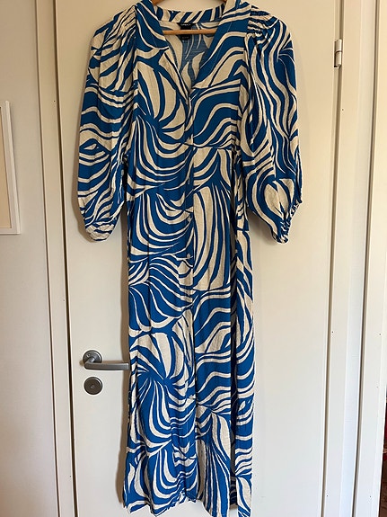 Lindex midimekko XS