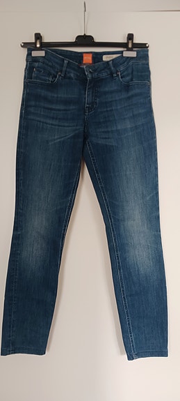 BOSS  Farkut. Koko- 27/31
