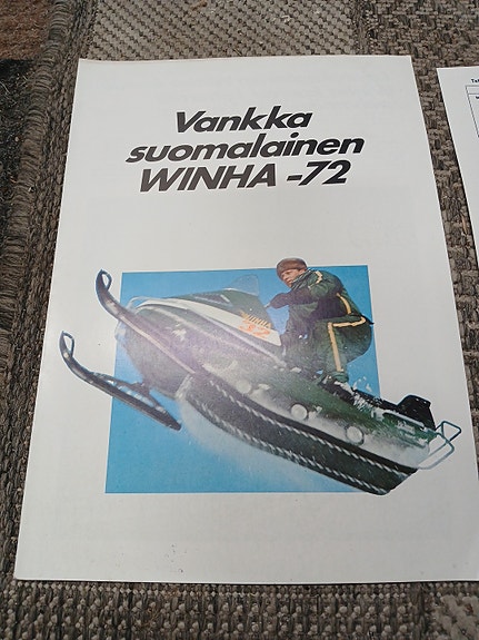 Winha esitteitä