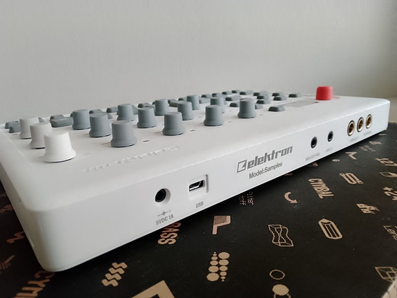 Product image 4 of 6