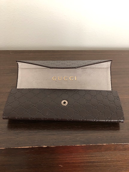 Gucci silmälasikotelo