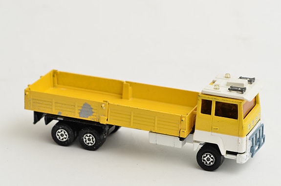 Matchbox Super Kings - K-21 - Ford H Series (pelkkä veturi)