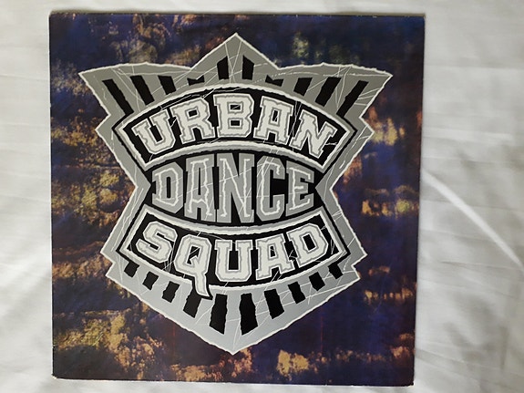 Urban Dance Squad, Guilt, Indochine, Mondo Cane, Jenny Piccolo LP-levyjä