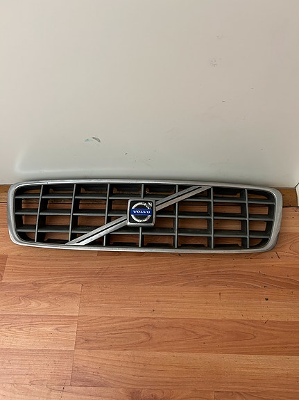Volvo XC70 mk2 maski