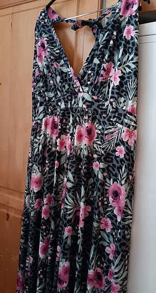 Pitkä loma/ranta mekko käyttämätön