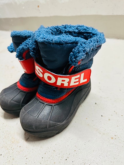 Sorel talvi saappaat koko 27