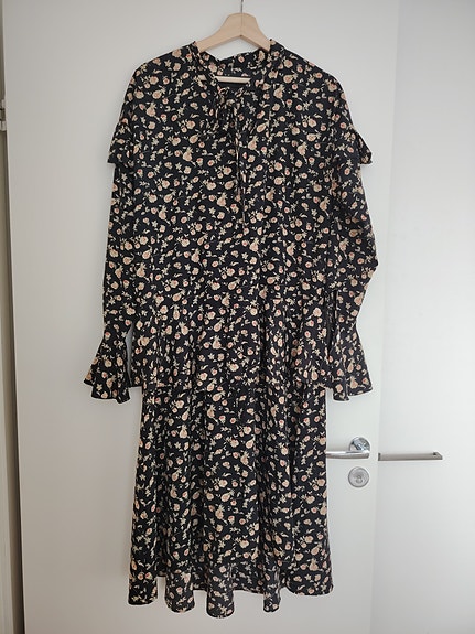 Never Denim mekko