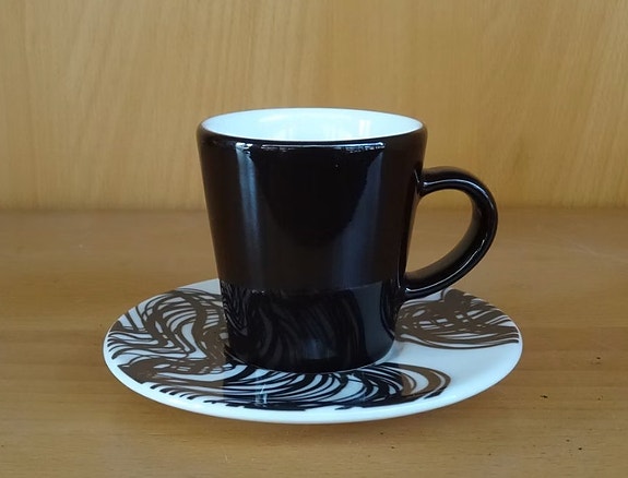 Iittala Aika Graphics kupit ja lautaset, 4 kpl