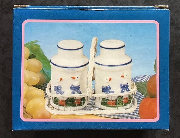 Suola ja pippuri sirotteet