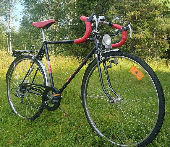 Helkama Kulkuri.Huollettu, siistikuntoinen retkipyörä