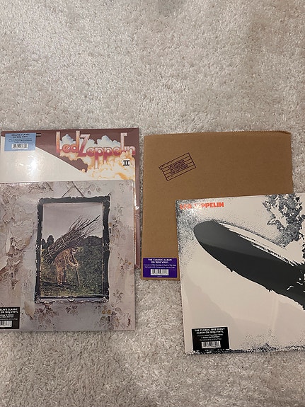 Led Zeppelin levyjä