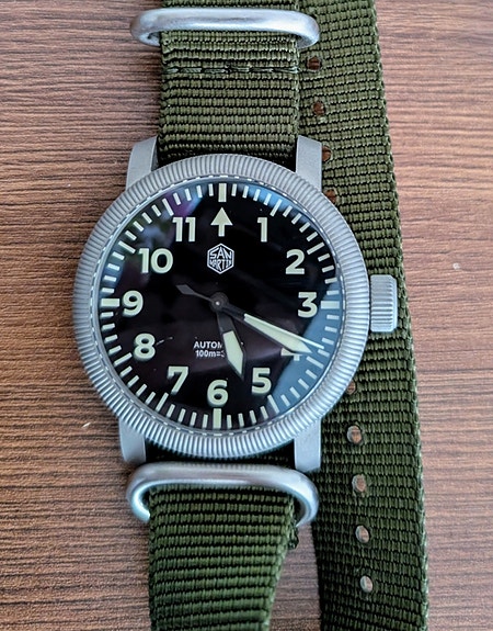 Automaatti rannekello Army, Pilot