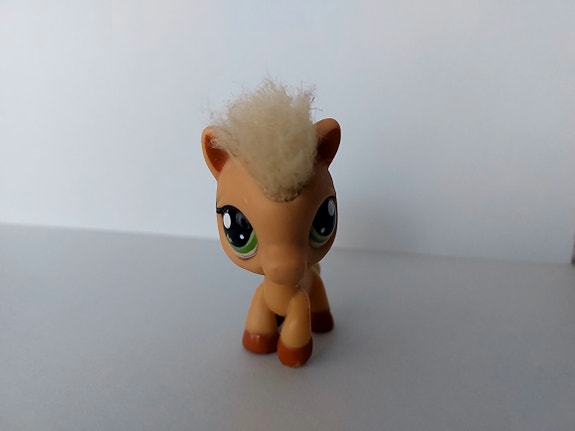 Lps Hevonen Petsi #2417 Pehmeä Harja Littlest Pet Shop Fluffy Horse