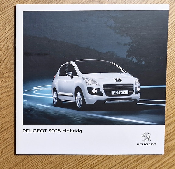 Peugeot 3008 HYbrid4 -esite