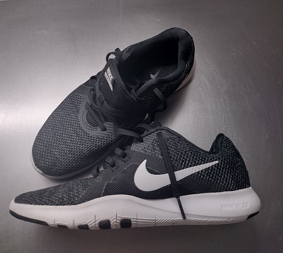 Nike naisten kengät