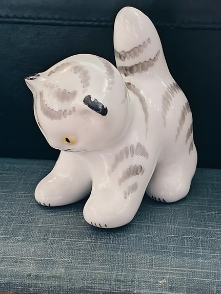 Vintage posliini kissa figuuri