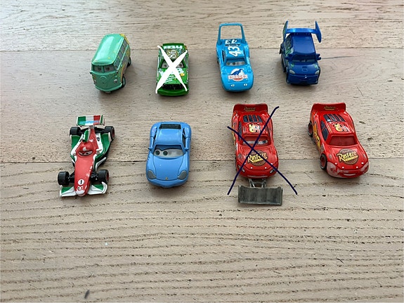 Disney Cars Autot liikkuvilla silmillä