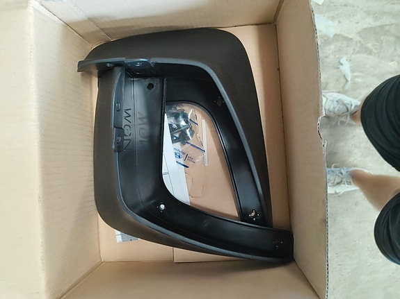 Hyundai i30 wagon 2007-2012 takaroiskeläpät, 084602L600