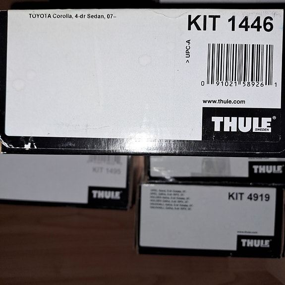 Thule jalkasarja 1446 Toyota Corolla