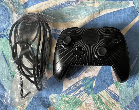 Product image 2 of 4