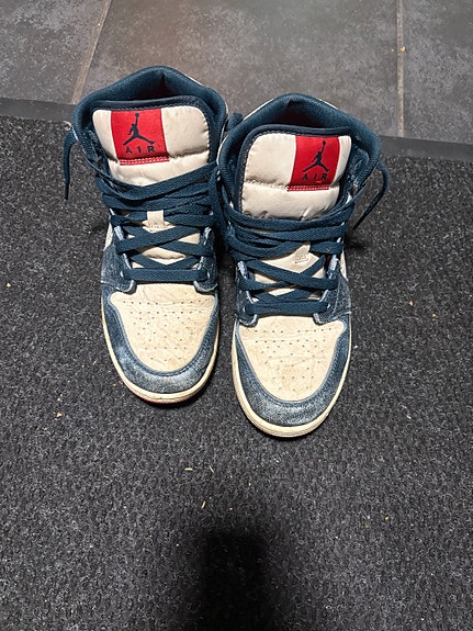 Air Jordan 1 Mid SE (PS)