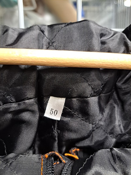 Product image 9 of 9