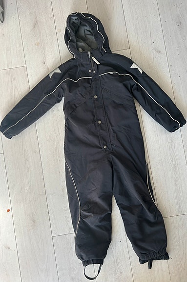 Molo musta Polaris toppahaalari 128