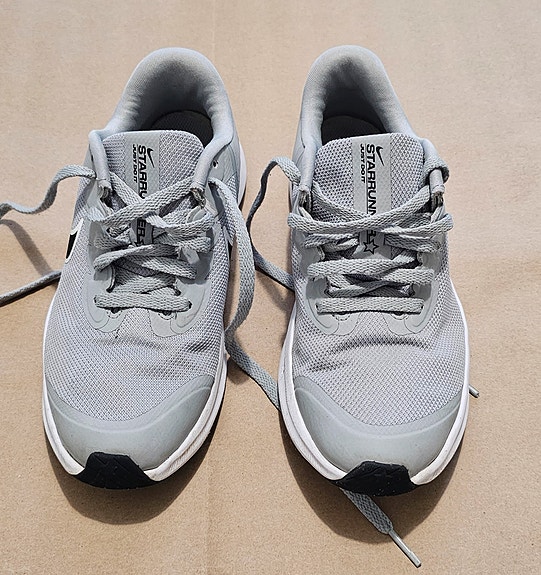 Nike Lasten Kengät Koko 35 Harmaa Unisex