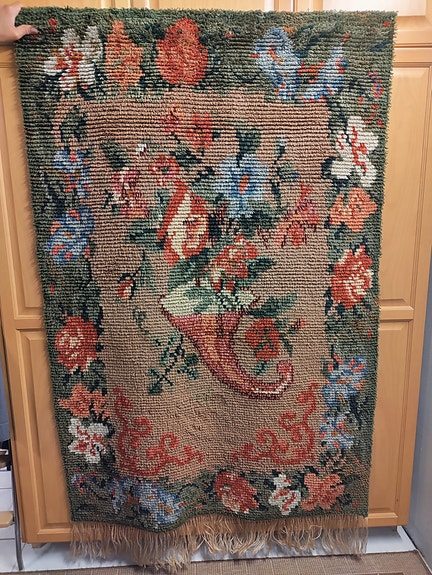 Iso kaunis ryijy (176 cm X 117 cm) vuodelta 1953