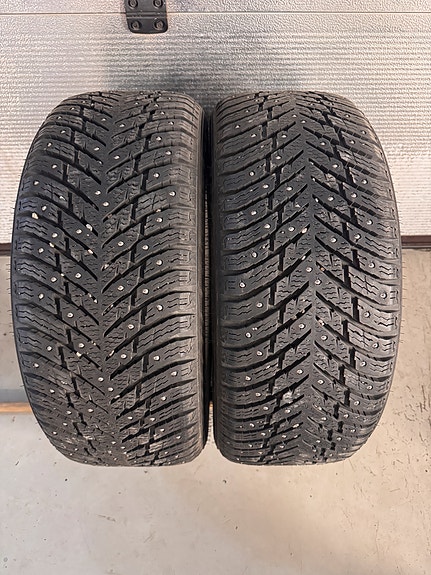 2kpl 225 50 R17 Nokian Hakkapeliitta 10 98T. Paistovuosi 2022