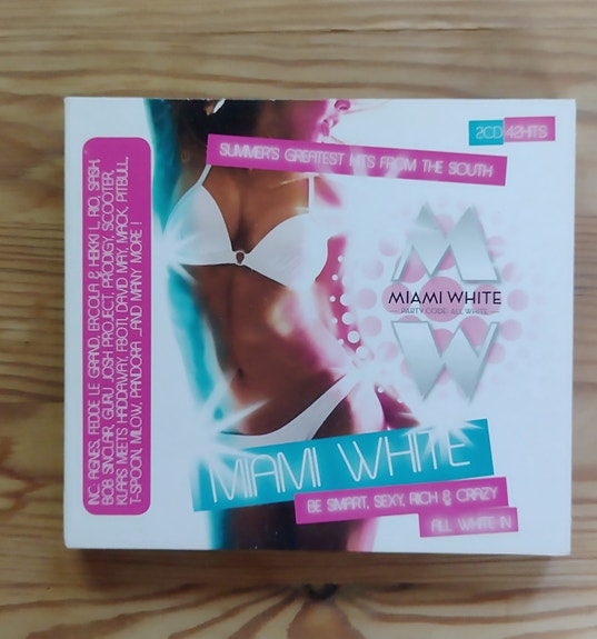 CD - Miami White