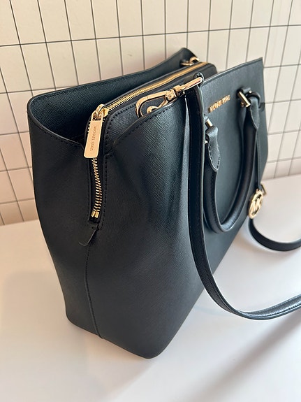 Product image 1 of 10